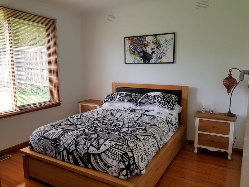 Spacious 4 bedroom/3 bedroom and 13