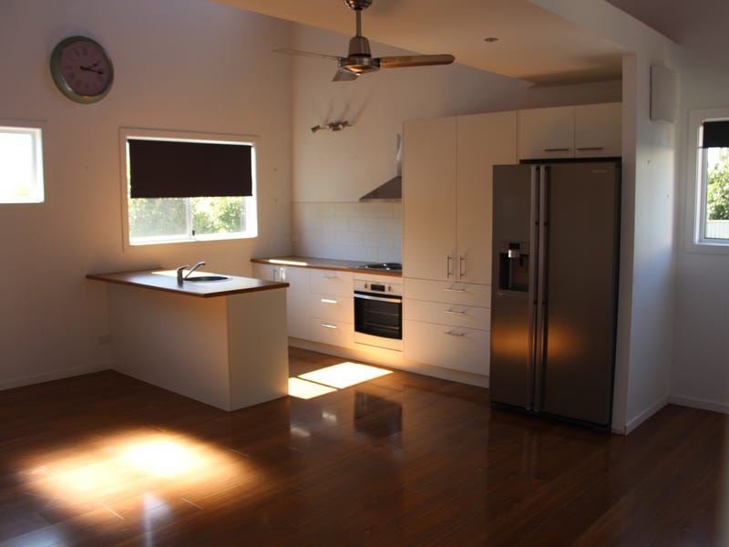 Stand Alone Detached Self Contained 3