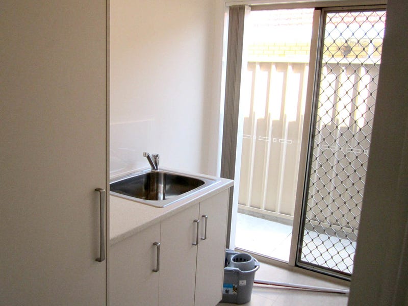 Attractive Courtyard Home In Fulham 10