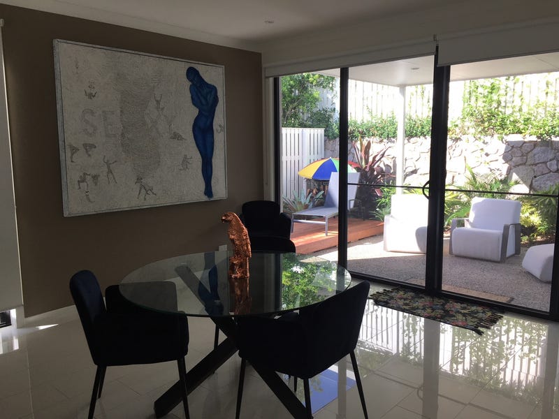 Pavillions Designer Living 3 bed, 5
