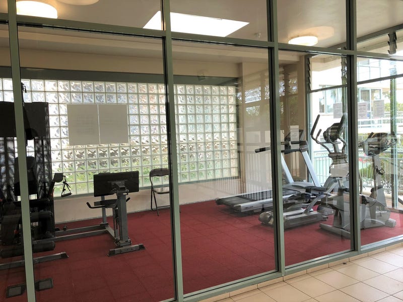 Beautiful 3 bedroom apartment with 10
