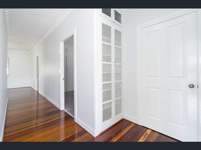 Charming & convenient 3 bedroom 5