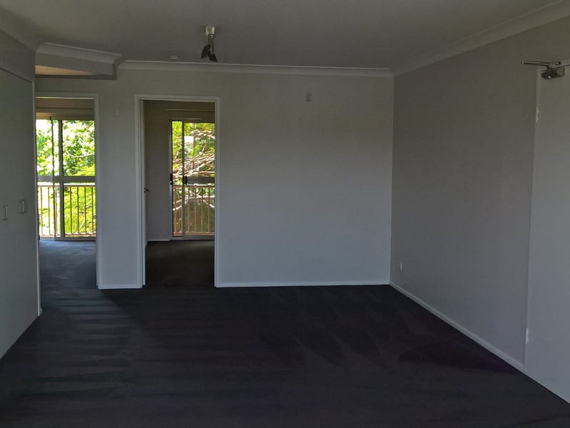 Great Location and City Views 3