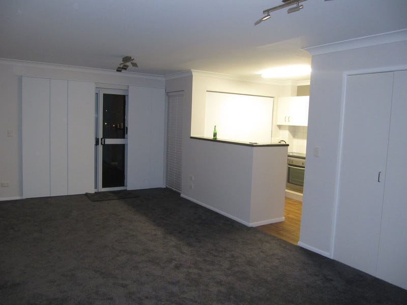 Great Location and City Views 7