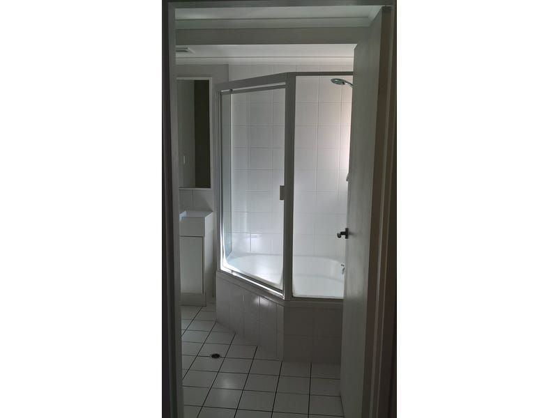 Great Location and City Views 11