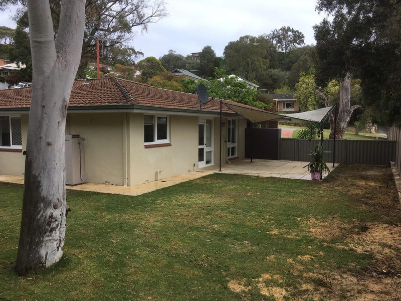 Quiet Western Suburbs Duplex 10