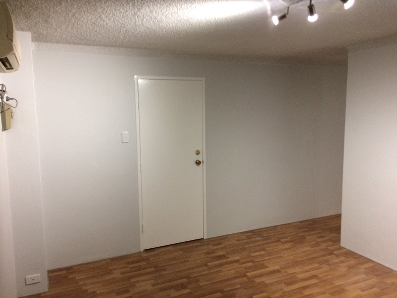 Modern Renovated 2 Bedroom Unit 5