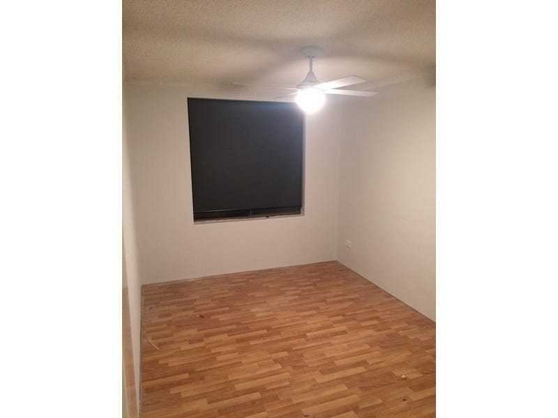 Modern Renovated 2 Bedroom Unit 9