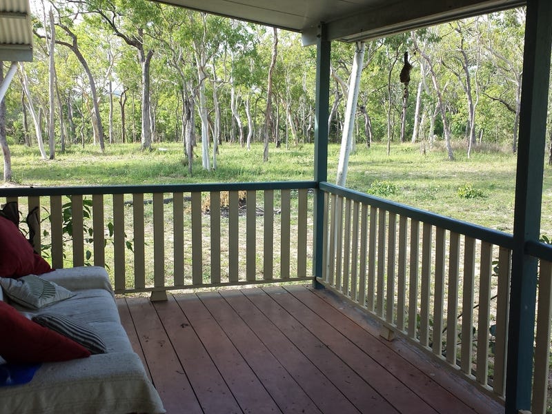 PEACEFUL RURAL LIFESTYLE 14