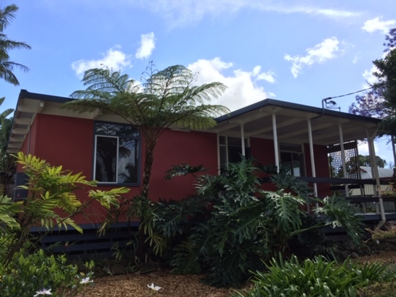 Bright 2 bedroom Bangalow cottage 13