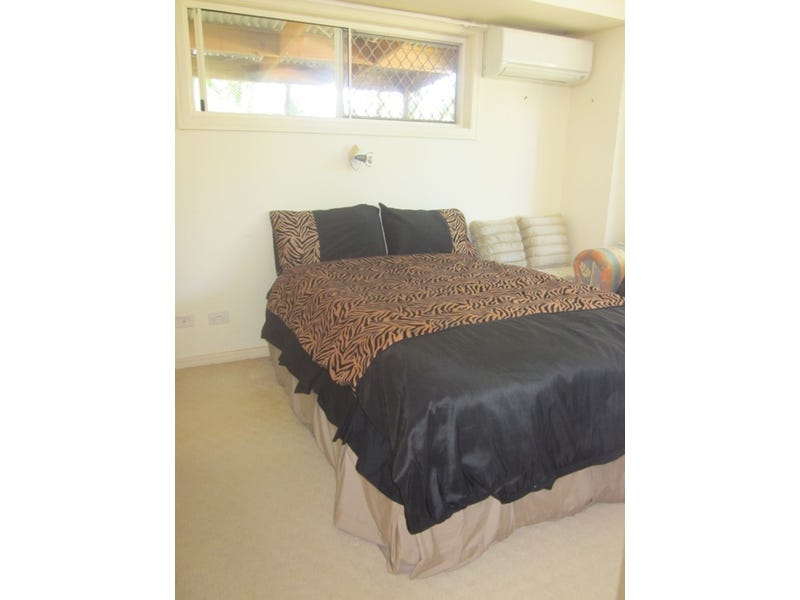 STUNNING GRANNY UNIT AT SUNRISE 3