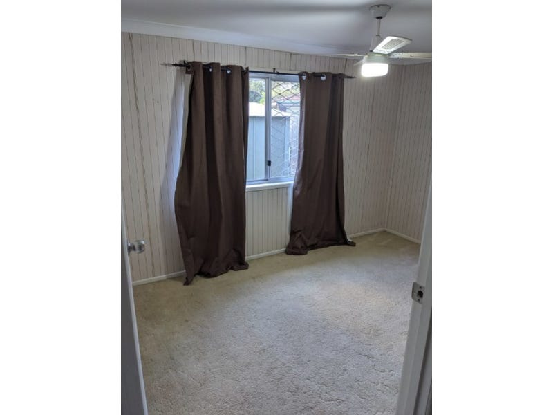 Conveniently Located House in Aspley 9