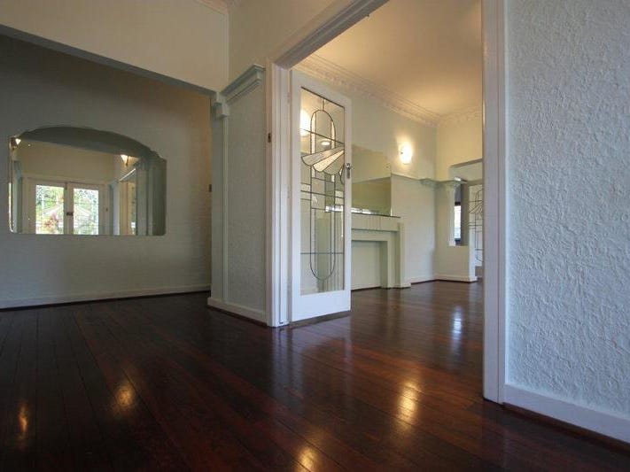 Beautifully Renovated Character Home in 5