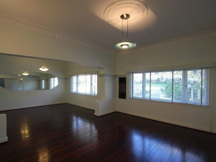 Beautifully Renovated Character Home in 7