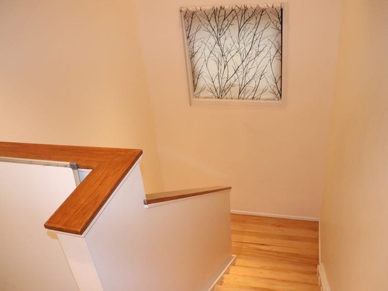 3 bedroom townhouse with beautiful 8