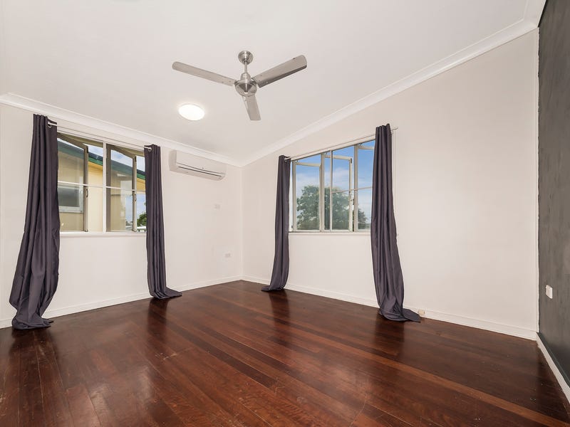 Great Renovated Home, Unbelievable Price. 7