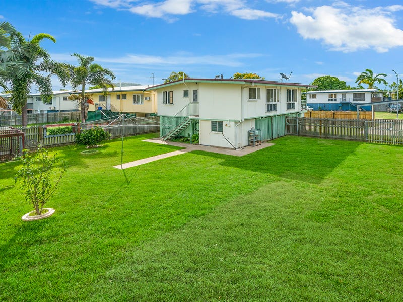 Great Renovated Home, Unbelievable Price. 8