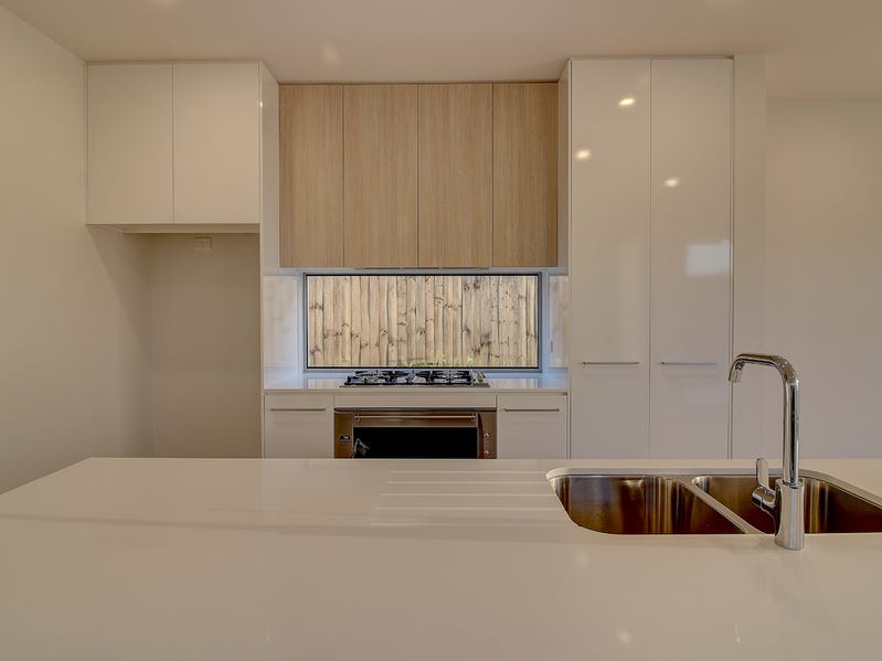 LEASED-4 Bedroom Family Home in 8