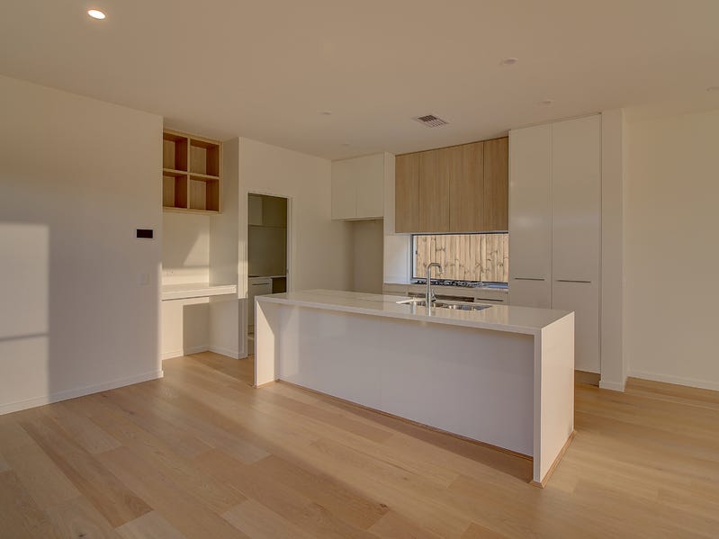 LEASED-4 Bedroom Family Home in 10