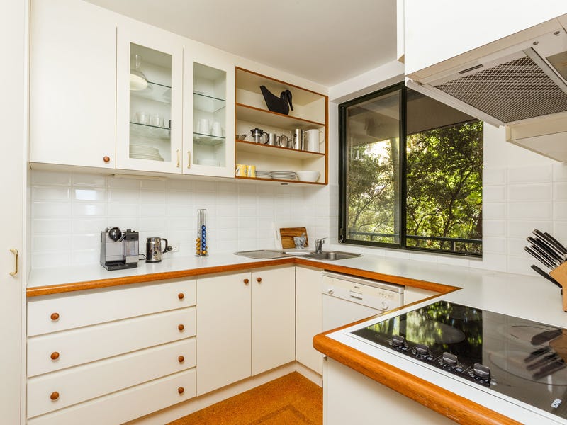 Executive Apartment With River Views 6