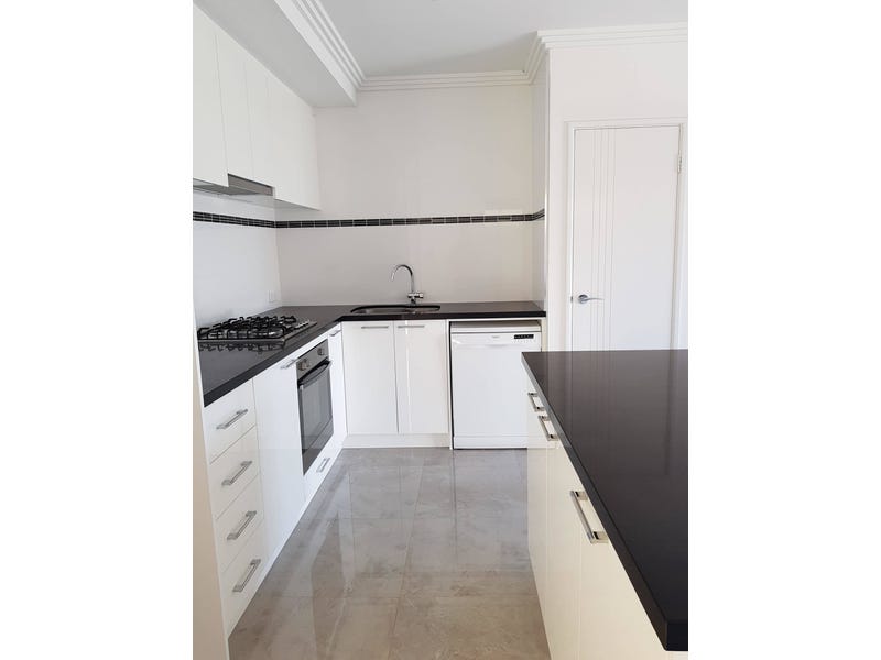 Luxury Unit in Burns Beach 2