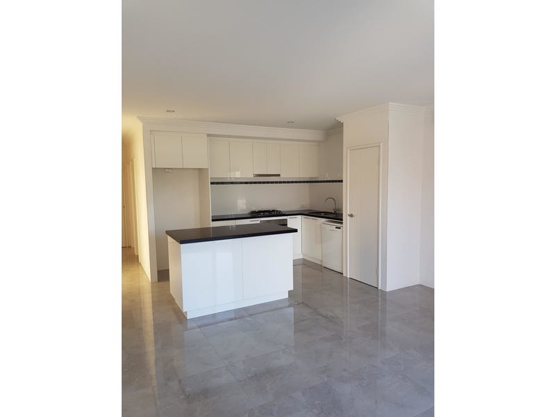 Luxury Unit in Burns Beach 3