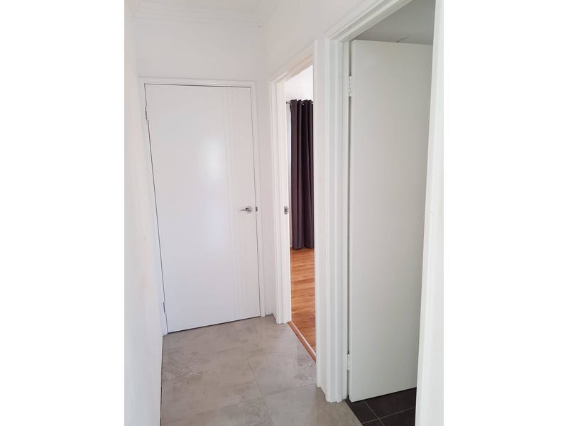 Luxury Unit in Burns Beach 11