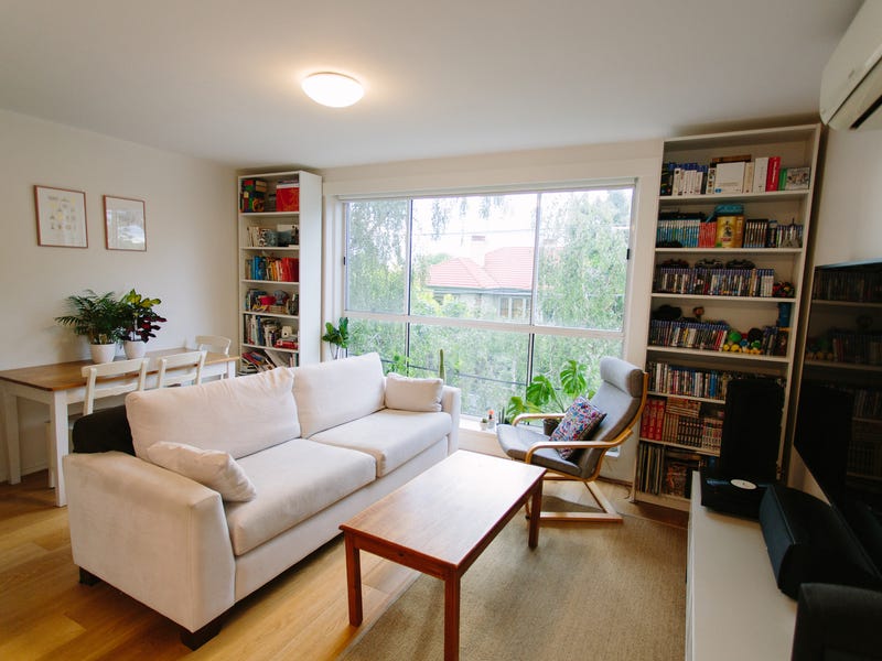 FULLY FURNISHED ONE-OF-A-KIND SUNNY APARTMENT