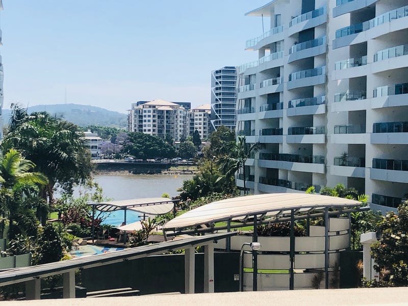 Modern resort style living in 5