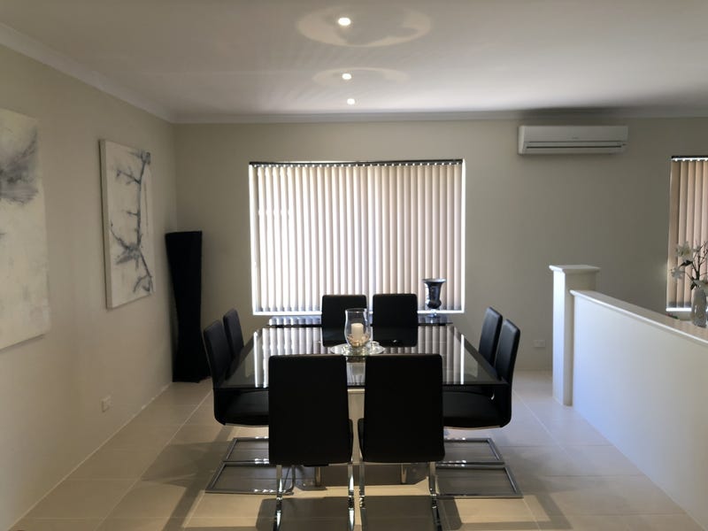 Spacious Home 4 Large Bedrooms 3