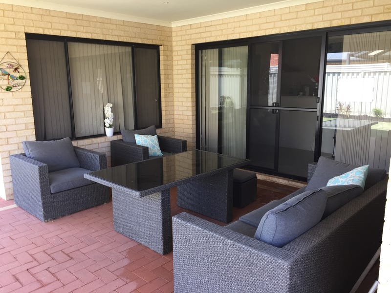 Spacious Home 4 Large Bedrooms 8