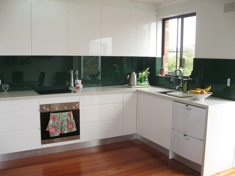TOP FLOOR GEM, PRIME LOCATION- 2