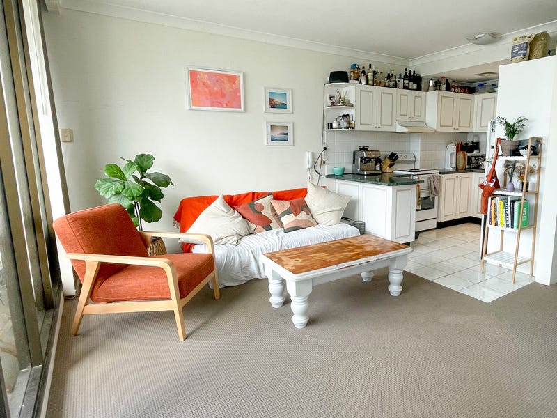 Modern Maroubra Beachfront Apartment 5