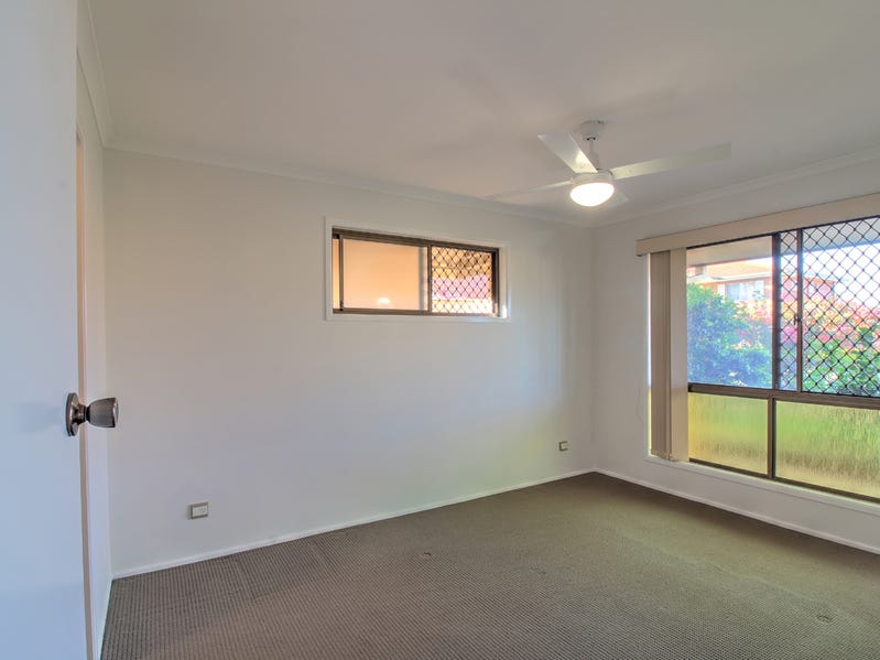 LEASED- RENOVATED 3 BEDROOM FAMILY 9