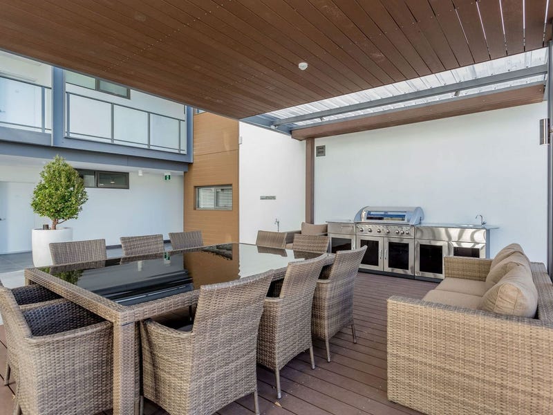 Stylish & conveniently located Highgate 15