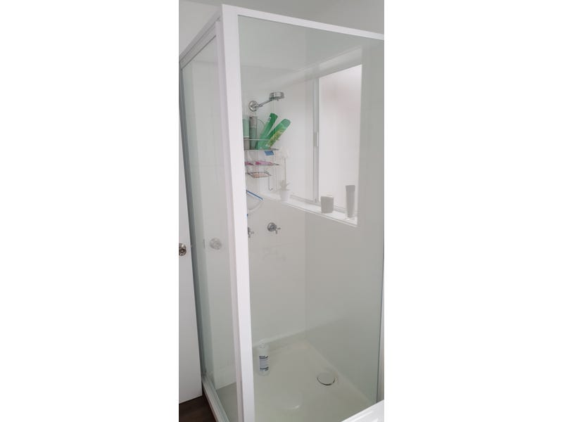 PORT FAIRY CENTRAL SPACIOUS 2 6