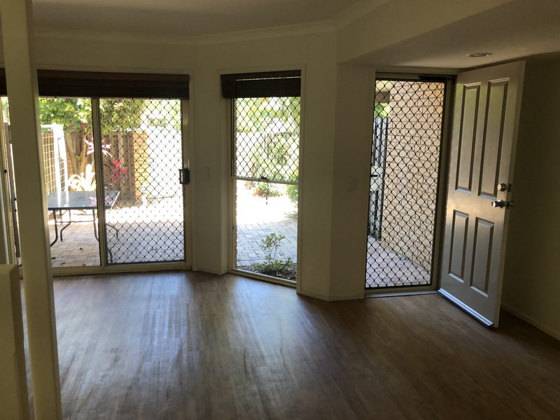 3 Bedroom Townhouse in Mooloolaba 3