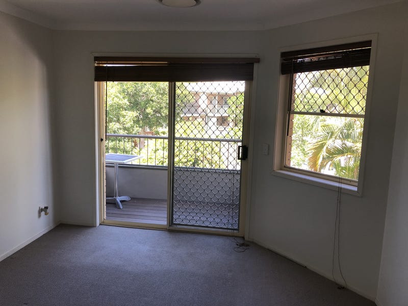 3 Bedroom Townhouse in Mooloolaba 6