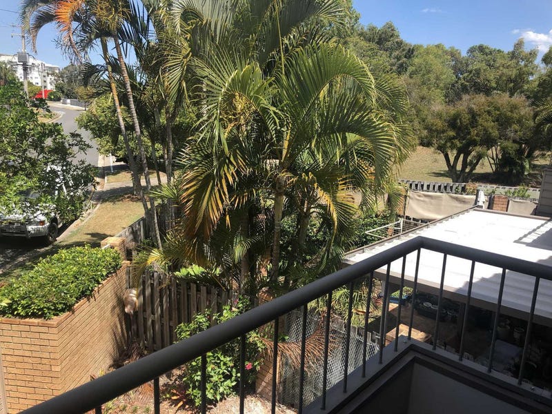 3 Bedroom Townhouse in Mooloolaba 8
