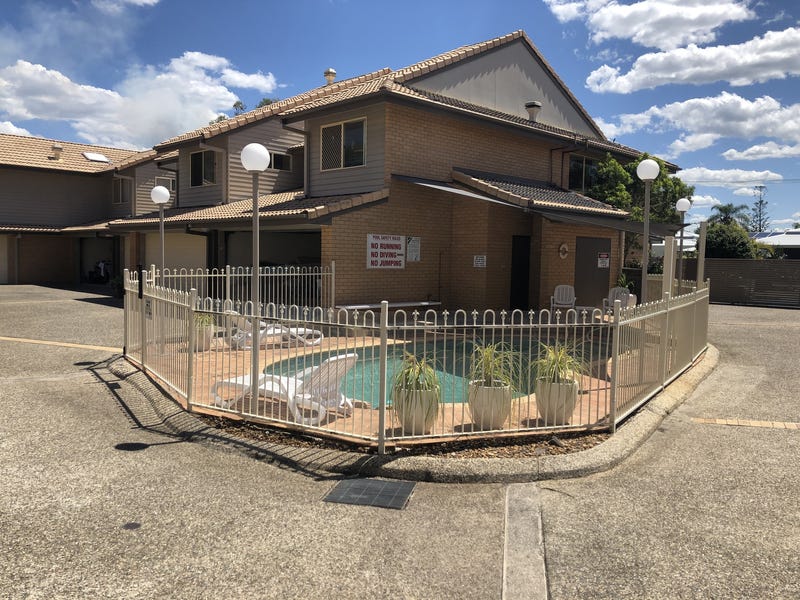 3 Bedroom Townhouse in Mooloolaba 11