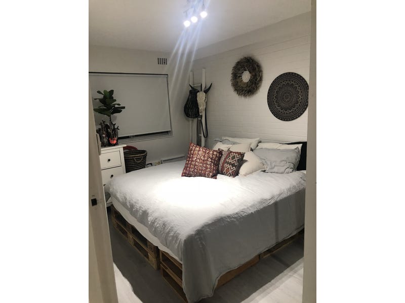 Freshly Renovated Ground Floor Unit 8