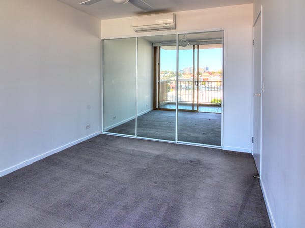1 Bedroom Great location and 7
