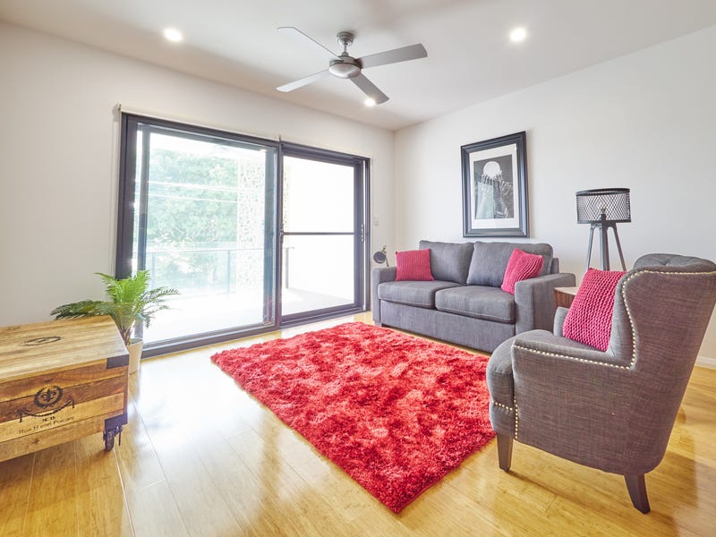 FULLY FURNISHED $470 PER WEEK