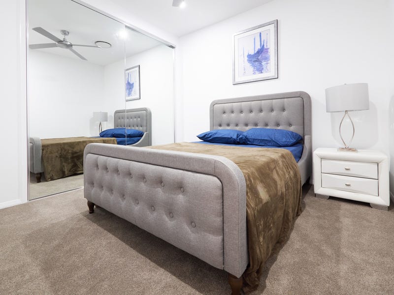 FULLY FURNISHED $470 PER WEEK 7