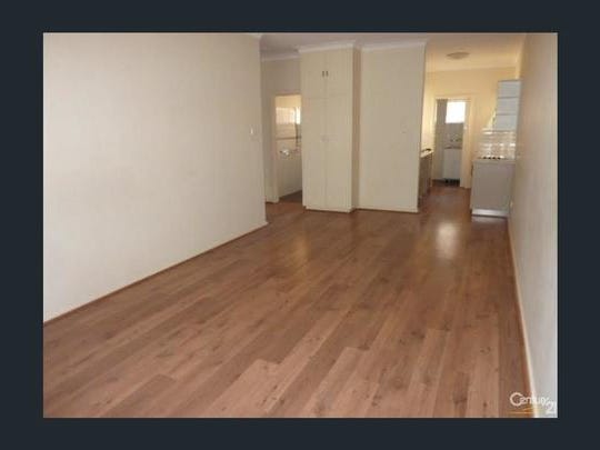 Modern Unit with Sea Views 6