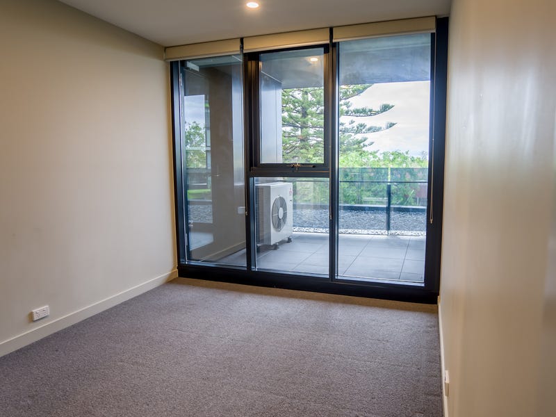 2 bed 2 bath with 7