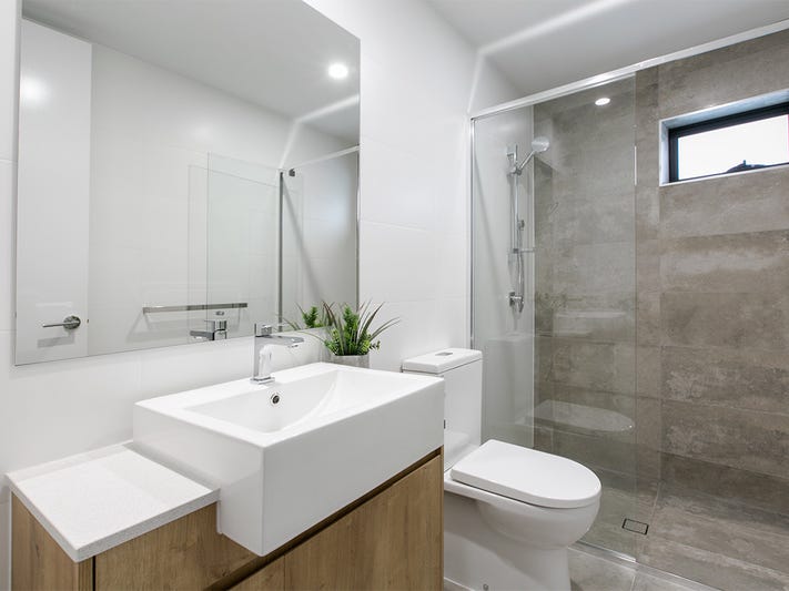 3 Bedroom Executive Apartment for 9