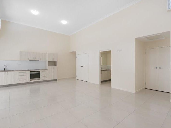 1 Bedroom, 1 Bathroom Unit 4