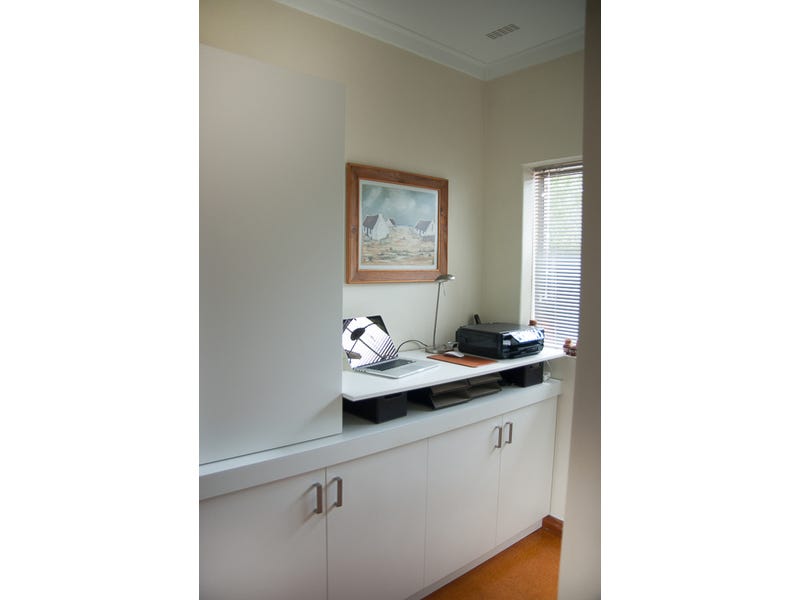 TownHouse Unfurnished Uninterrupted Ocean Views 4