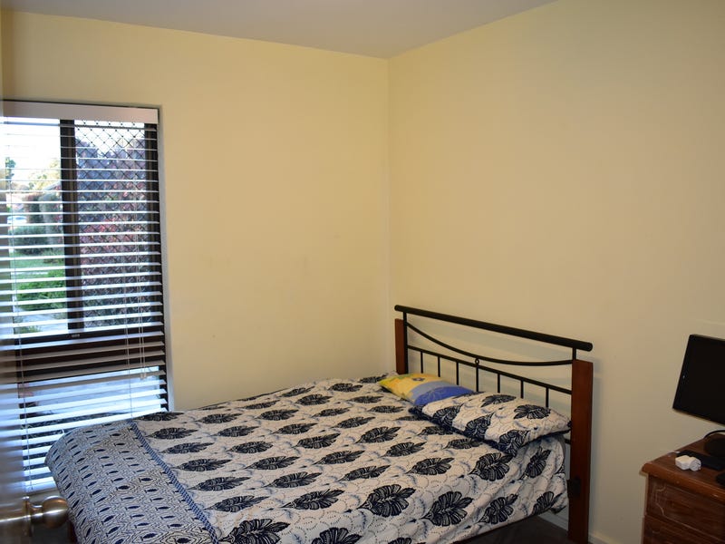 2 Bedroom Unit in Como 6